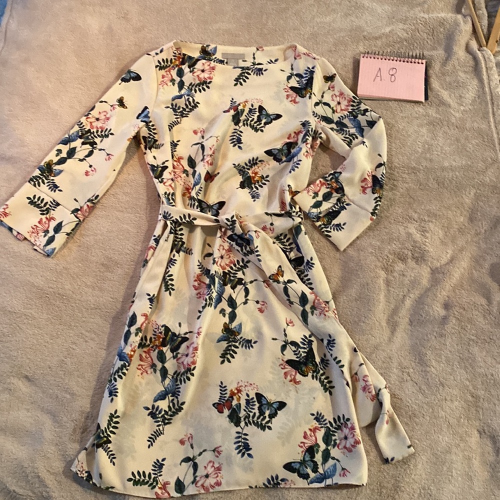H&M 3/4 sleeve dress